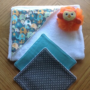 Baby Hooded Towel and Wash Cloth Set - Elephant - Orange Gray Green - Neutral - Baby Shower Gift - Newborn Infant Bath Time
