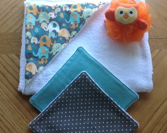 Baby Hooded Towel and Wash Cloth Set - Elephant - Orange Gray Green - Neutral - Baby Shower Gift - Newborn Infant Bath Time