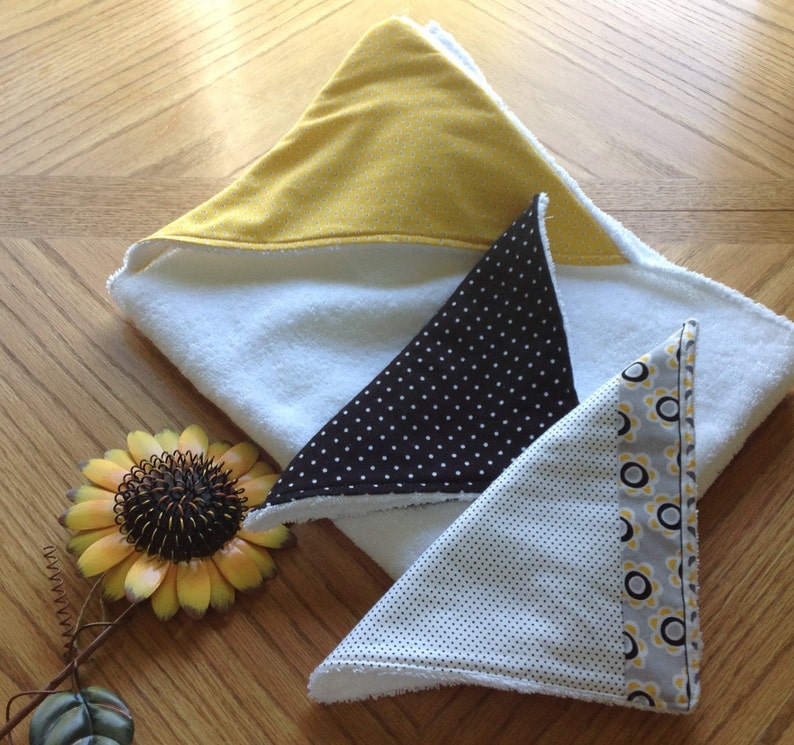 Baby Hooded Towel and Wash Cloth Set - Yellow Black White - Girl - Baby Shower Gift - Newborn Infant Bath Time image 2