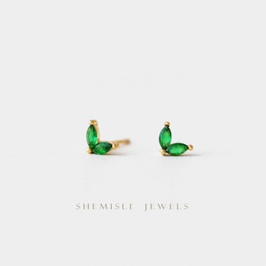 Tiny Emerald CZ Flower Studs Earrings, White, Emerald, Turquoise, Sapphire, Black, SHEMISLI SS136, SS137, SS155, SS239, SS255, SS204