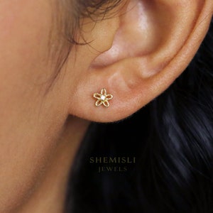 Tiny Open Flower Studs, Forget Me Not Earrings, Gold, Silver SHEMISLI SS154 Butterfly End, SS791 Screw Ball End (Type A)