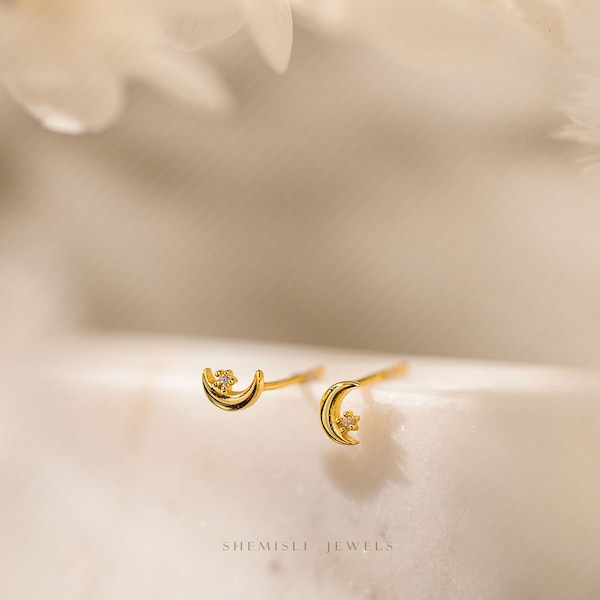 Dainty Moon and Star Studs Earrings, Gold, Silver SHEMISLI SS637 Butterfly End, SS638 Screw Ball End (Type A) LR