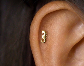 Tiny Seahorse Stud Earrings, Gold, Silver SS701 Butterfly End, SS702 Screw Ball End (Type A) LR