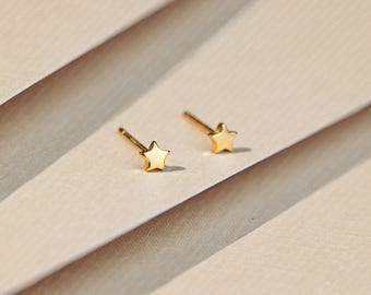 Tiny Star Stud Earring, Celestial Earring, Unisex, Gold