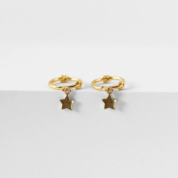 Star Hoop, Huggies Earring, Minimalist Style, A-SH642