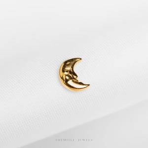 Moon with Face Stud, Threadless Flat Back Earring, Minimalist Style, A-SS1156