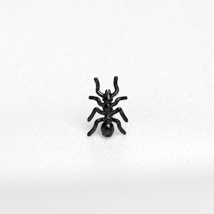 Black Ant Stud, Threadless Flat Back Earring, Minimalist Style, A-SS1011