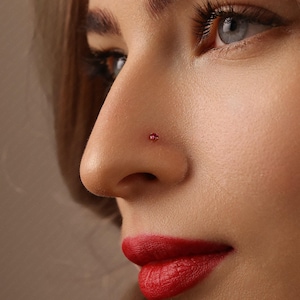 Petit clou de nez plat sans filetage en rubis, pierre de naissance en juillet, calibre 20,18,16, 5-10 mm, unisexe, acier chirurgical SHEMISLI SS615