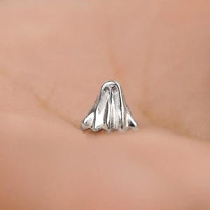 Ghost Stud, Threadless Flat Back Earring, Minimalist Style, A-SS1082