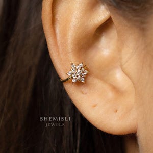 Manchette d'oreille fleur CZ, aucun piercing n'est nécessaire, unisexe, or, argent SHEMISLI SF036