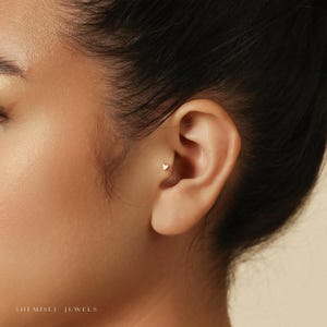 Petit clou tragus sans filetage à dos plat en forme de coeur, calibre 20,18,16, 5-10 mm unisexe, acier chirurgical SHEMISLI SS727