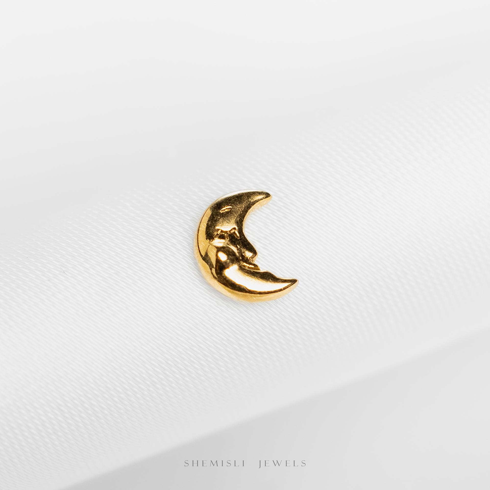 Tiny Moon with Face Threadless Flat Back Earring, 20,18,16ga, 5-10mm Unisex, Stainless Steel SHEMISLI SS1156