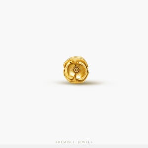 Tiny Poppy Flower Threadless Flat Back Earring, August Birth Flower, 20,18,16ga, 5-10mm Unisex, Surgical Steel SHEMISLI SS1054