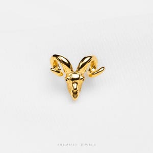 Tiny  Bighorn Sheep Ram Skull Threadless Flat Back Earring, 20,18,16ga, 5-10mm Unisex, Surgical Steel SHEMISLI SS1033