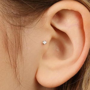 White Stone Tragus Stud, Threadless Flat Back Earring, Minimalist Style, A-SS505