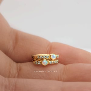 Boucle d'oreille CZ en opale fine, Huggies, Unisexe, Or, Argent SHEMISLI SH267