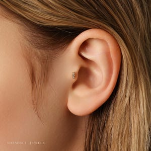 Tiny CZ Bar Threadless Flat Back Tragus Stud, 20,18,16ga, 5-10mm Unisex, Surgical Steel SHEMISLI SS590