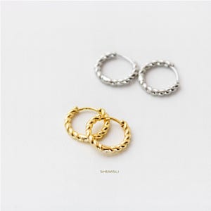 Twisted Wire Hoop, Cable Hoop Earring, Rope Huggies, Unisex, Gold, Silver SHEMISLI SH034
