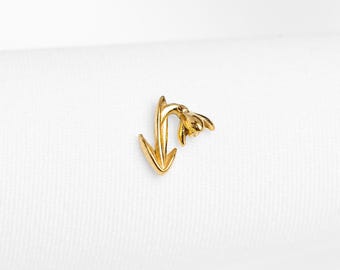 Clou d'oreille fleur perce-neige, boucle d'oreille sans filet à dos plat, style minimaliste, A-SS1281