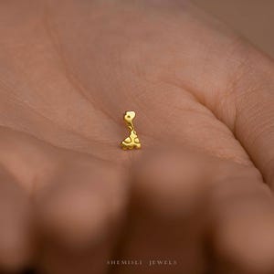 Tiny Giraffe Threadless Flat Back Earring, 20,18,16ga, 5-10mm Unisex, Surgical Steel SHEMISLI SS966