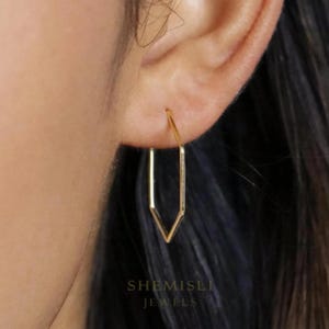 Ultra Light Hexagon Hoop, Huggies Earring, Minimalist Style, A-SH210