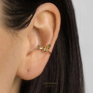 Bee Ear Cuff, Conch Earring, Minimalist Style, A-SF055