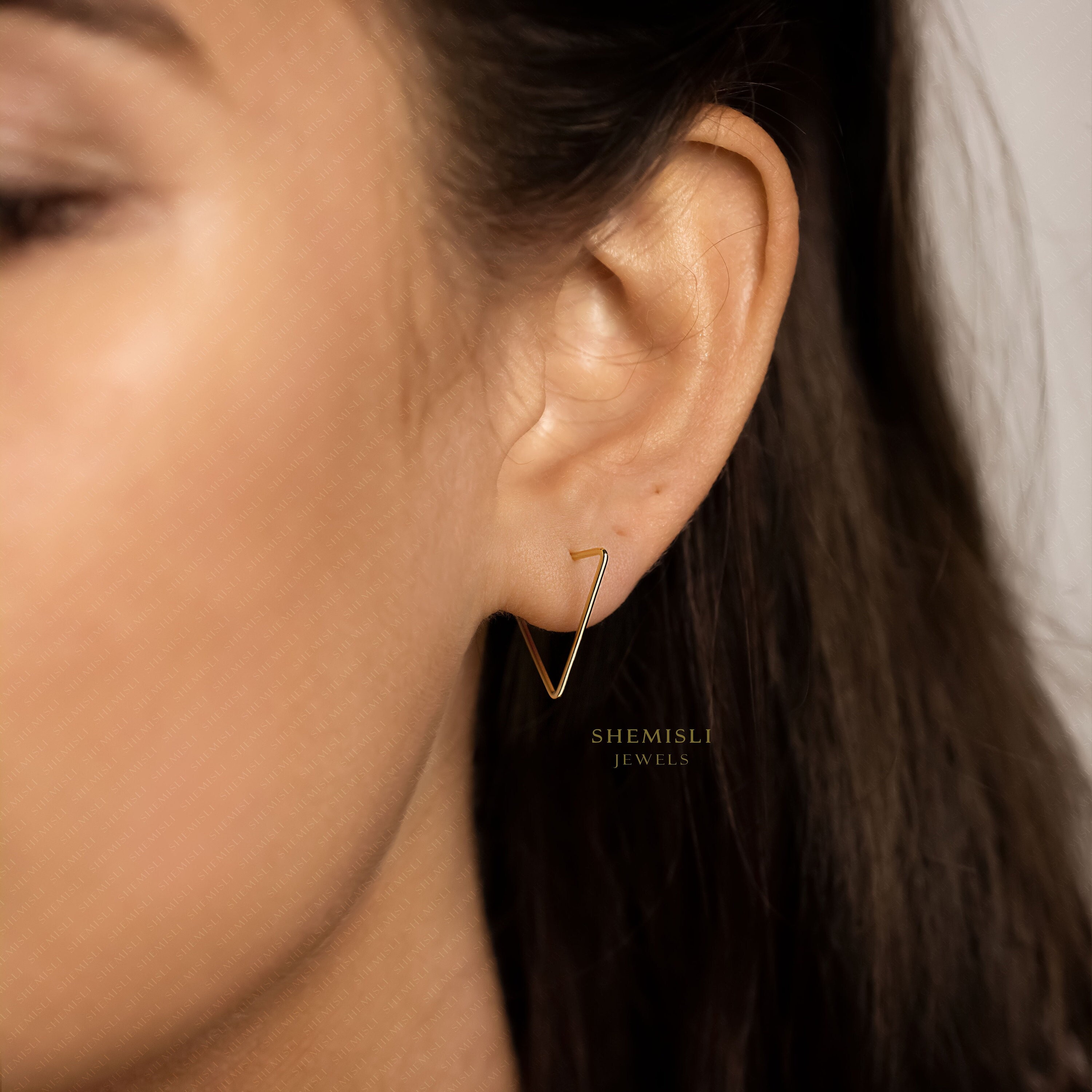 Triangle hoop earrings deals