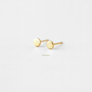 Tiny Circle Stud Earring, Unisex, Gold, Silver SHEMISLI SS017