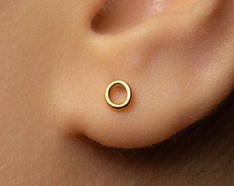 Uppercase Letter O Stud, Threadless Flat Back Earring, Minimalist Style, A-SS1635