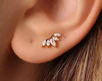 White Stone Crown Stud, Threadless Flat Back Earring, Minimalist Style, A-SS552