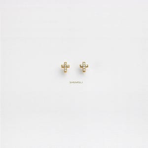 Tiny Cross CZ Stud Earring, Unisex, Gold, Silver SHEMISLI SS046