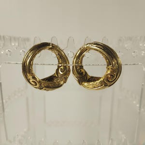 Tortolani Gold Tone Hoop Huggies  Earrings Clip On Vintage Jewelry