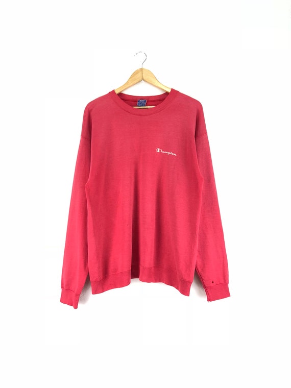 champion jumper small logo