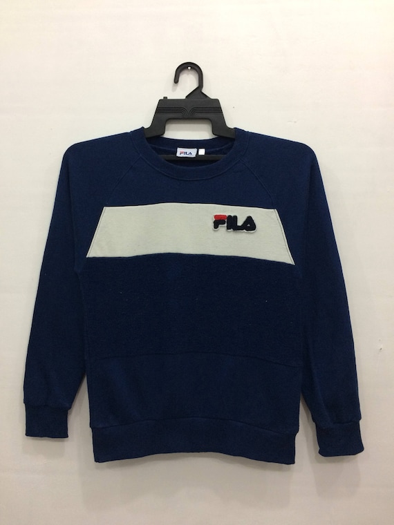navy blue fila sweatshirt