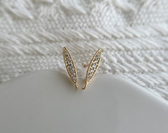 1 pair - gold plated bar earring finding - sterling silver posts - (12mm)