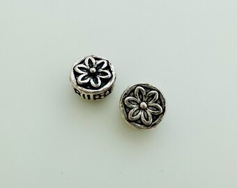Solid Sterling Silver Flower Beads / 7x7mm / Hole 1.8mm / Thickness 2.5mm / 2 Pcs