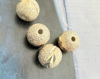 4 pieces, sterling silver 8mm Stardust ball spacer beads, hole 1mm