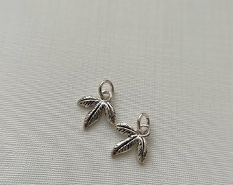 2Pcs Sterling Silver Leaf Charms / 7x8mm