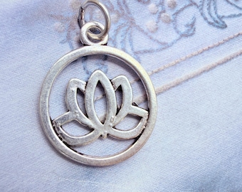 Sterling Silver Lotus Charm  , 18mm, 1 piece