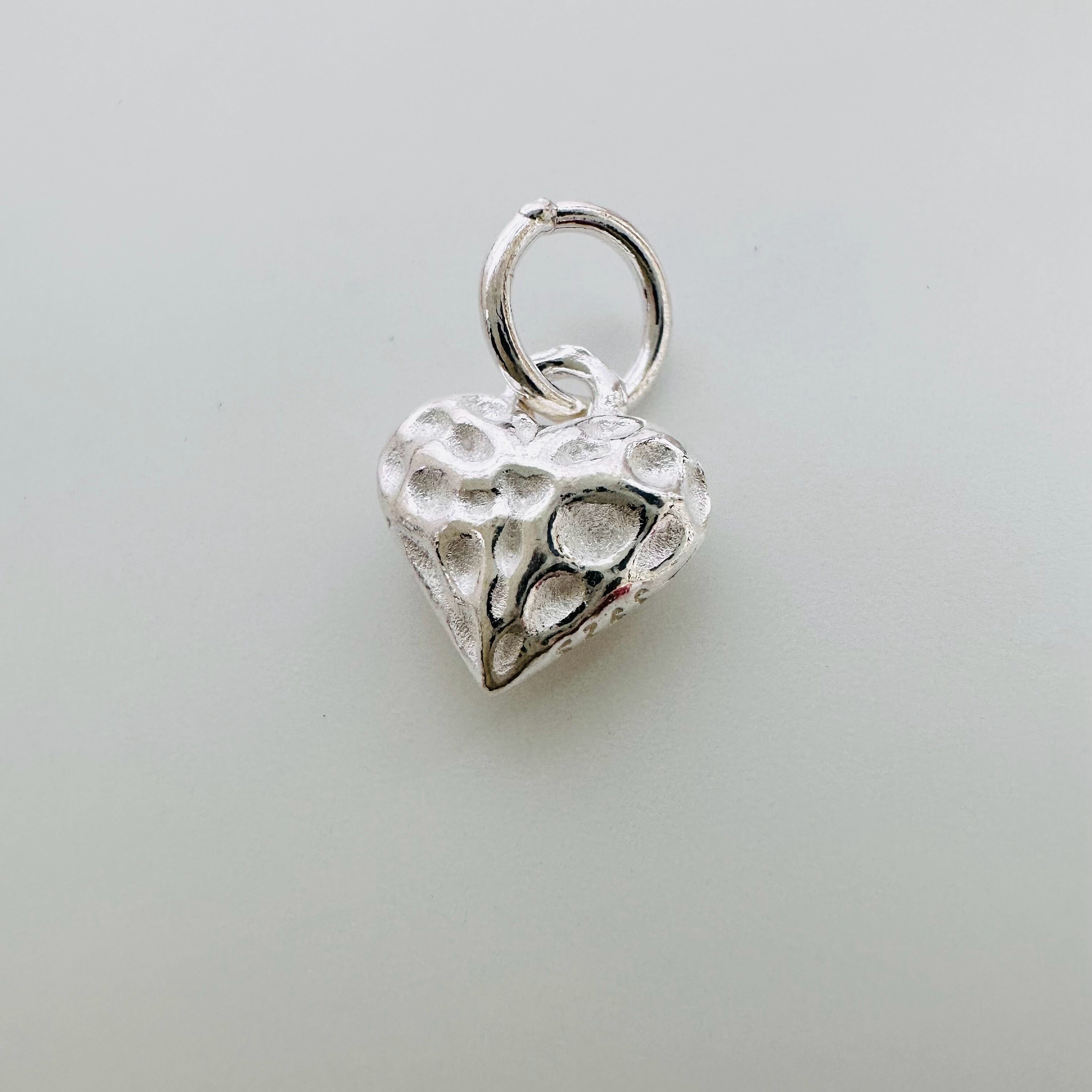 PANDORA Ciondolo Moments a forma di cuore divisibile in argento Sterling con zirconia cubica trasparente : Pandora