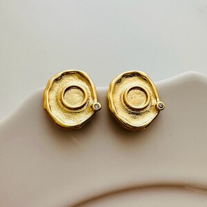 gold plated coin earring settings - sterling silver pin - 14x11mm /  1 pair