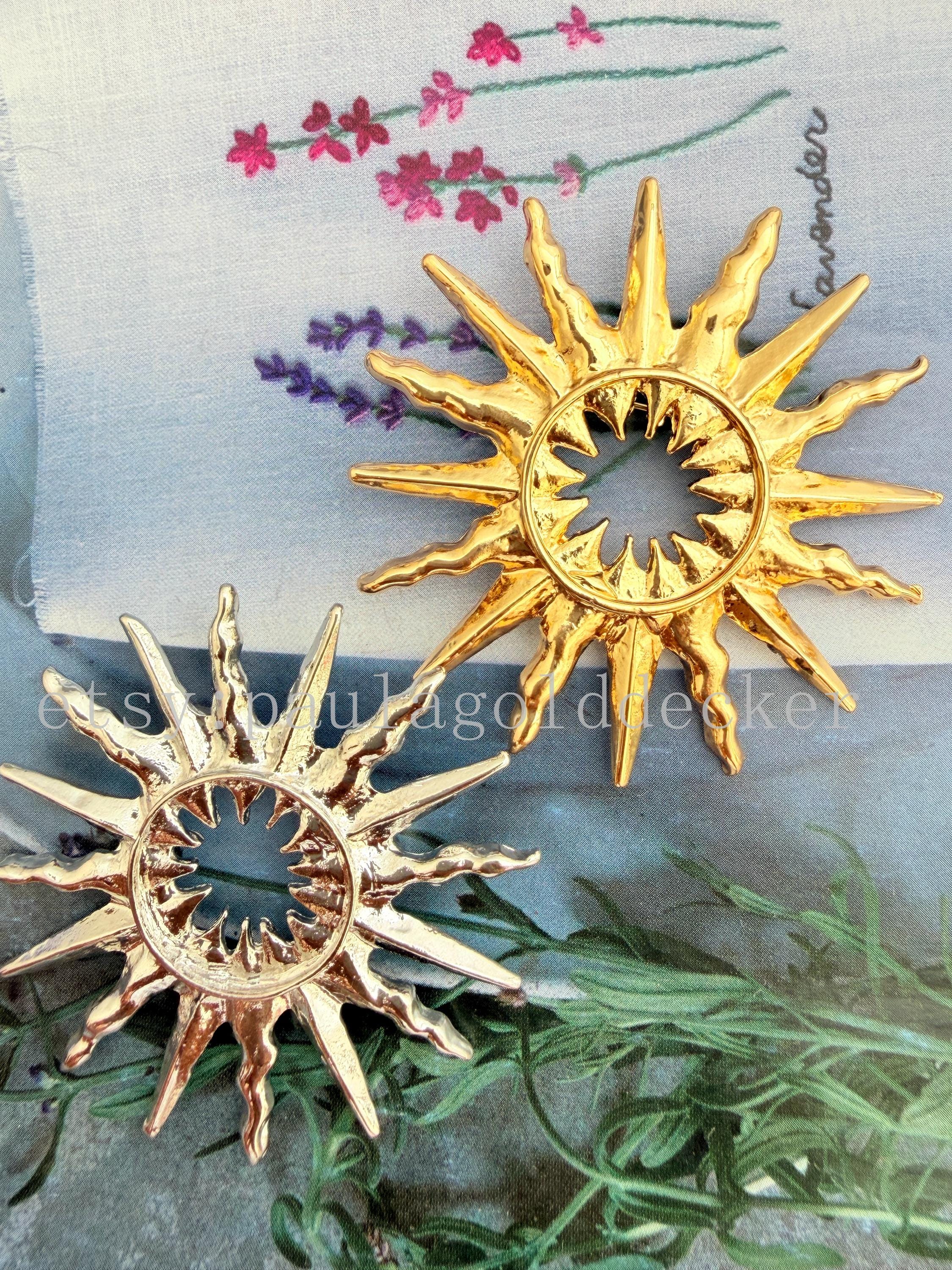太陽のブローチ - Etsy 日本