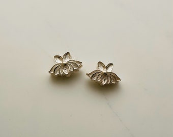 2 Pcs, Solid Sterling Silver Lotus Beads / 8x11mm / Hole 1mm