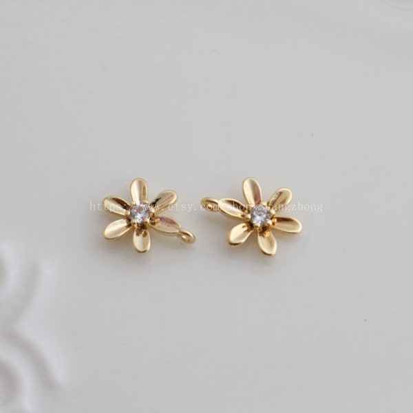 2pcs 9k or rempli de charme de fleur de cristal délicat (6x6mm)