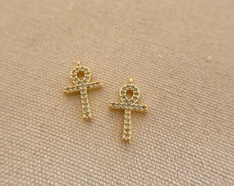 2pcs cubic zirconia cross charm (13x9mm)