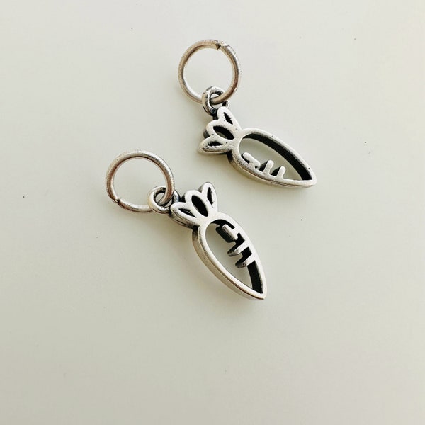Carrot Charm