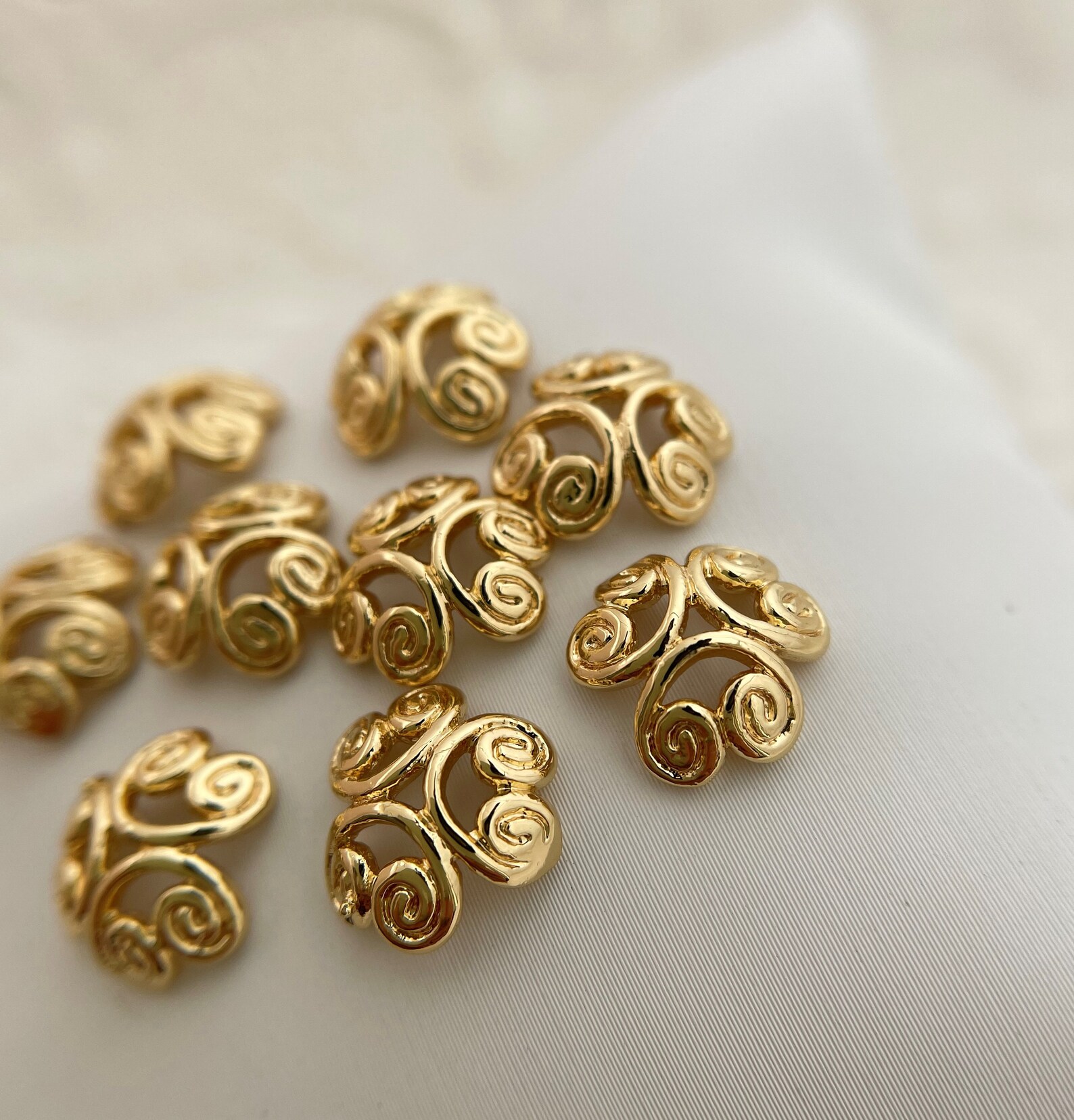 10 Pieces of 14K Gold Filled Bead Cap 6mm/8mm/10mm - Etsy