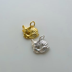 1 Pcs , Solid Sterling Silver Nine Tail Fox Charm / 9x14mm