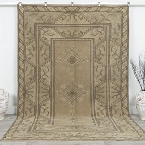 Area Rug 7x10, Beige Oushak Rug, Vintage rug 7x10, Neutral Turkish Rug, Carpet rug, Handmade rug, Rug Living room, Bedroom rug, 14583