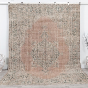 Turkish Vintage Oushak Area Rug for living room dining room and bedroom 7x10 in scandinavian pale red tones from Turkey